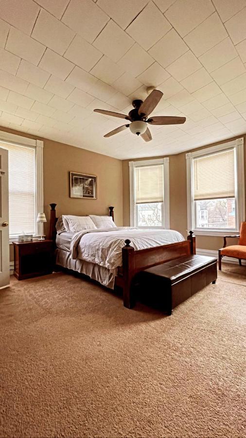 Point Breeze Guest House Pittsburgh Eksteriør billede