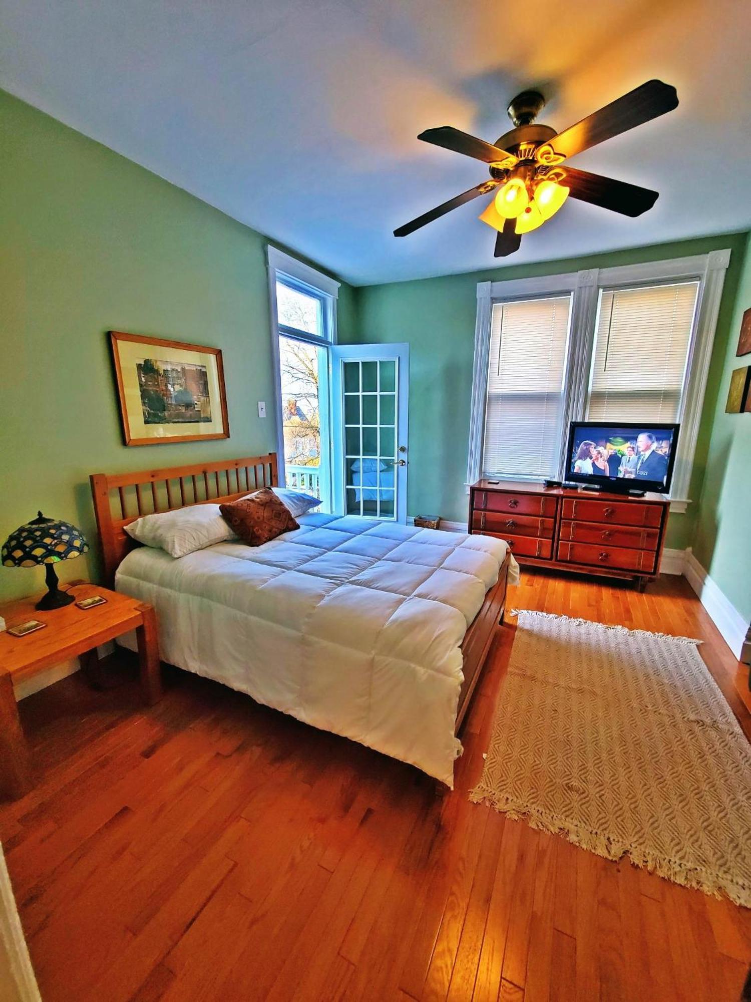 Point Breeze Guest House Pittsburgh Eksteriør billede