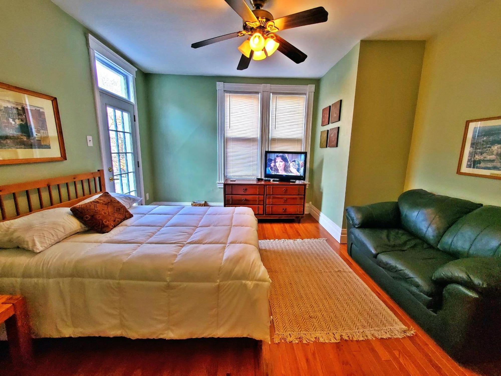 Point Breeze Guest House Pittsburgh Eksteriør billede
