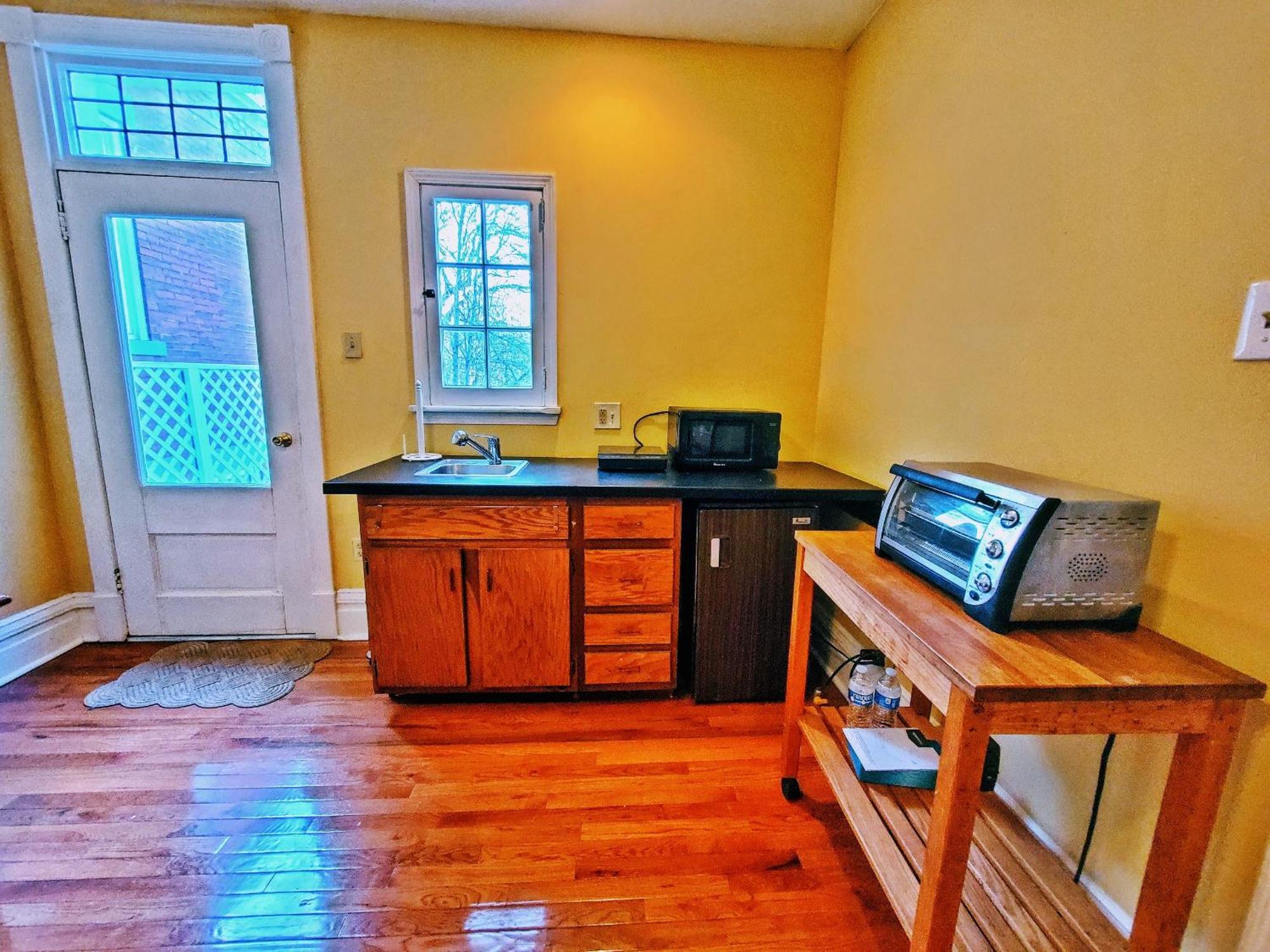 Point Breeze Guest House Pittsburgh Eksteriør billede